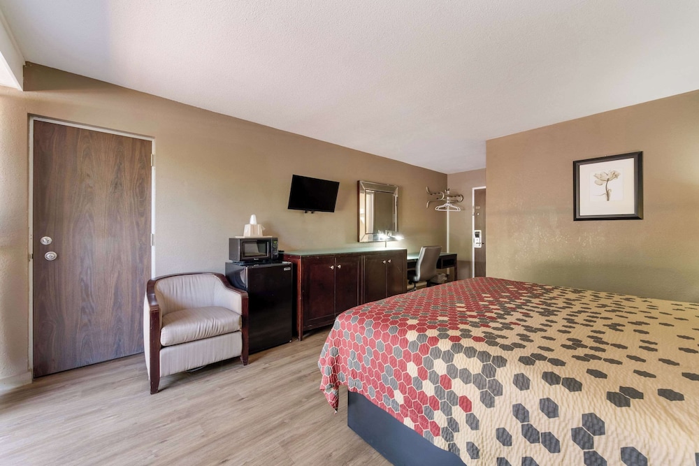 Econo Lodge, Photo 18