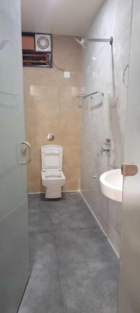 Hotel Keshav