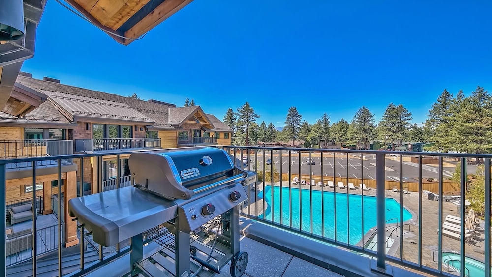 Heavenly Lake Tahoe Ski Resort
