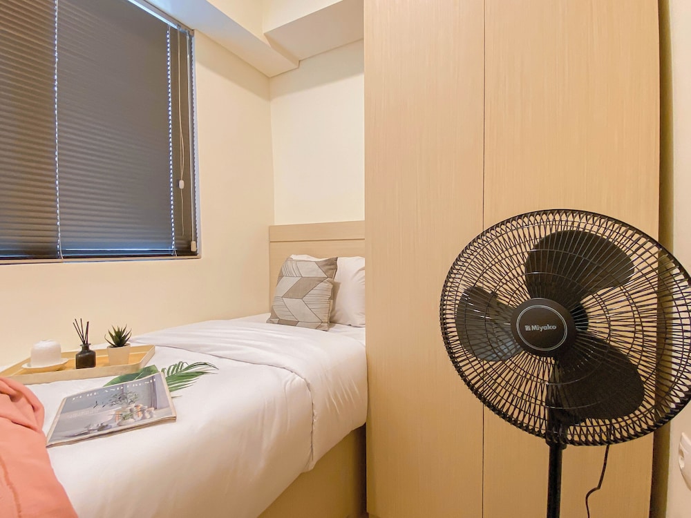 Warm Neutral 2Br At Meikarta Apartment