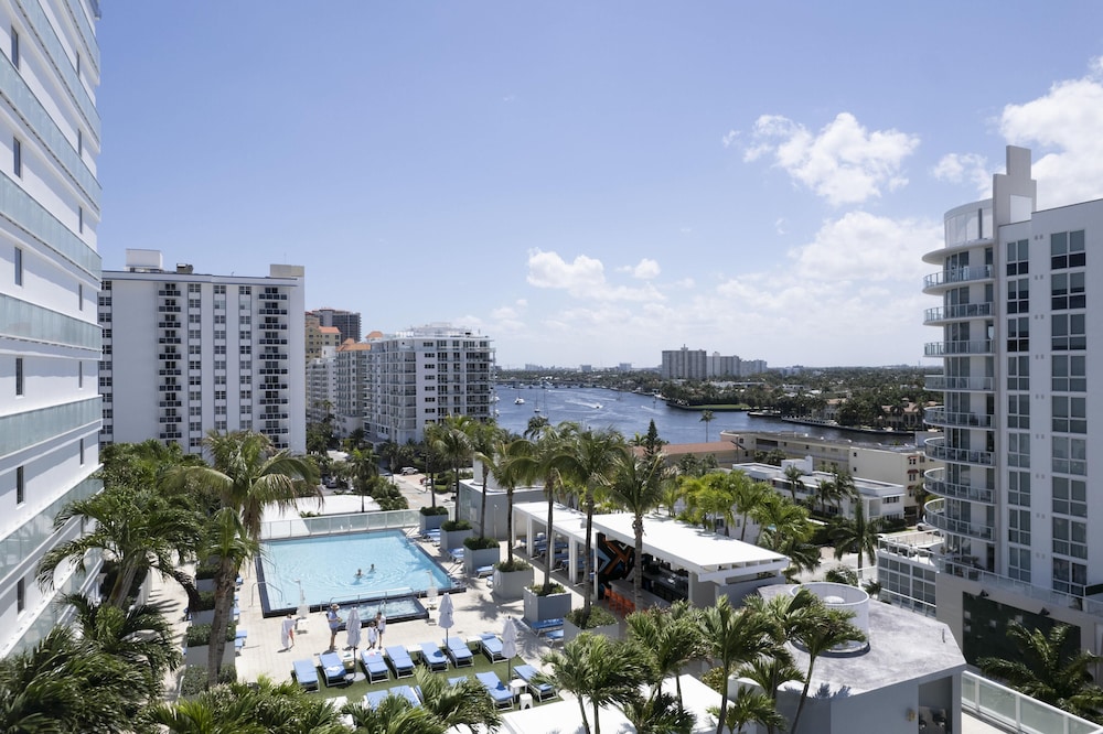Sapphire Suite Beachfront, Gym + Pool! - Image 2