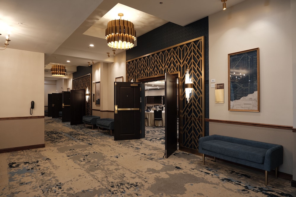 Hotel Royer Urbana Champaign, Tapestry Collection by Hilton