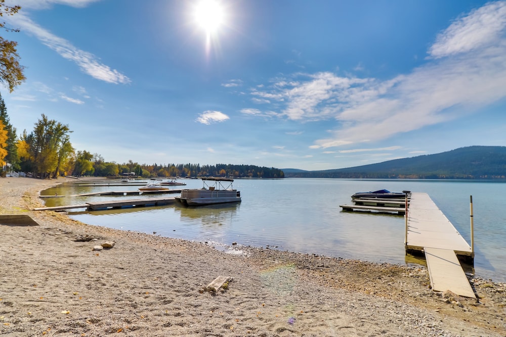 5 Mi to Whitefish Resort: Home w/ Shared Yard!