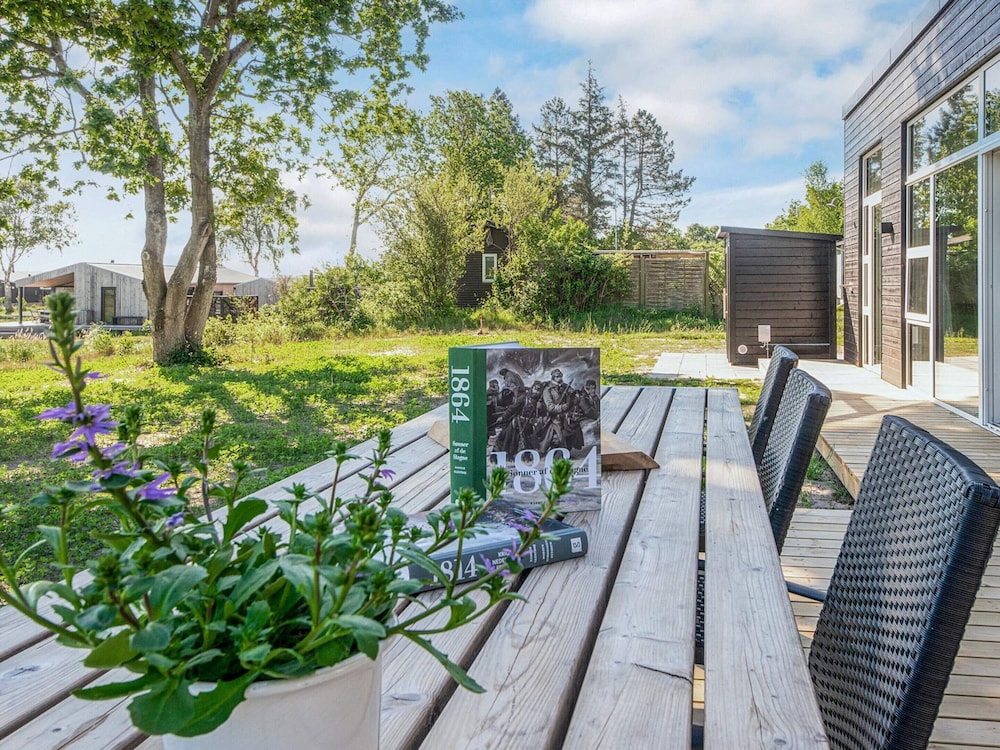 5 Star Holiday Home in Orsted