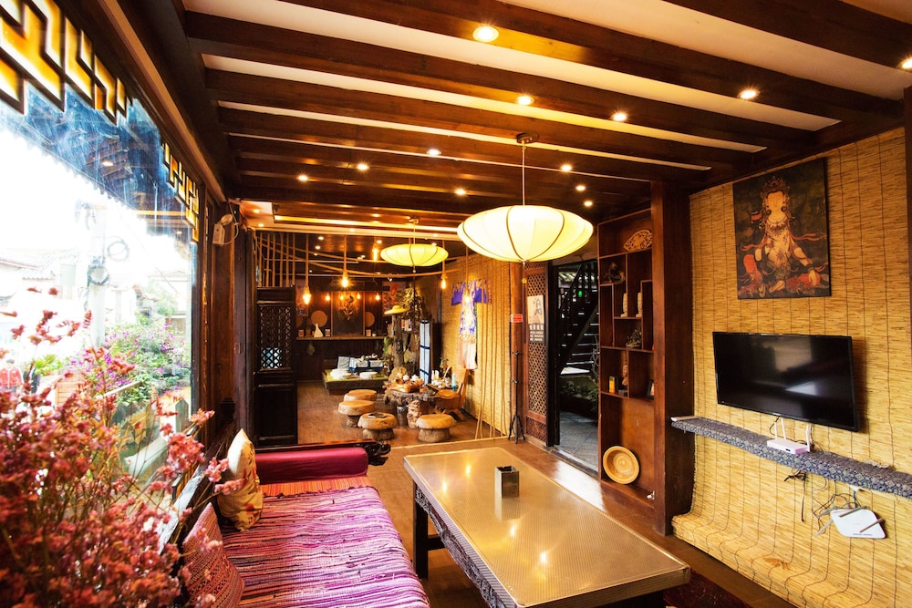 Mo Dai Mountain Inn