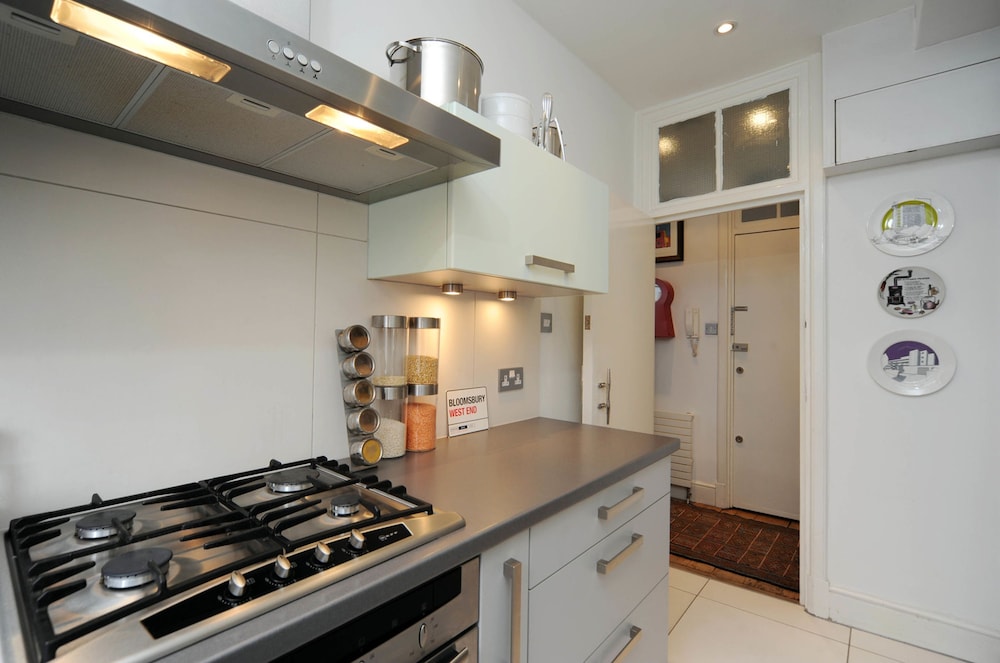 West End Hideout Apartment London
