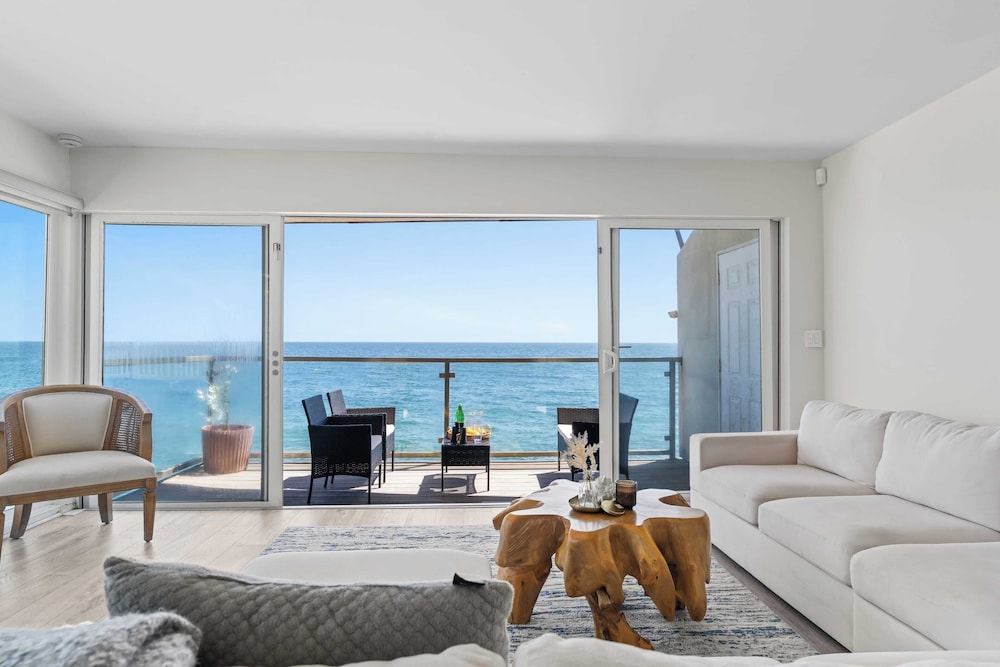 Big Rock Beach Retreat With Oceanfront Balconies, Direct Beach Access & Sweeping Sunset Views Pacific Coast Outlook by Avantstay