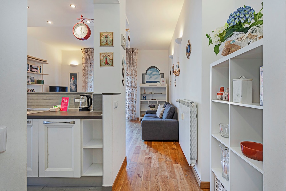 Cozy Lighthouse Apartment