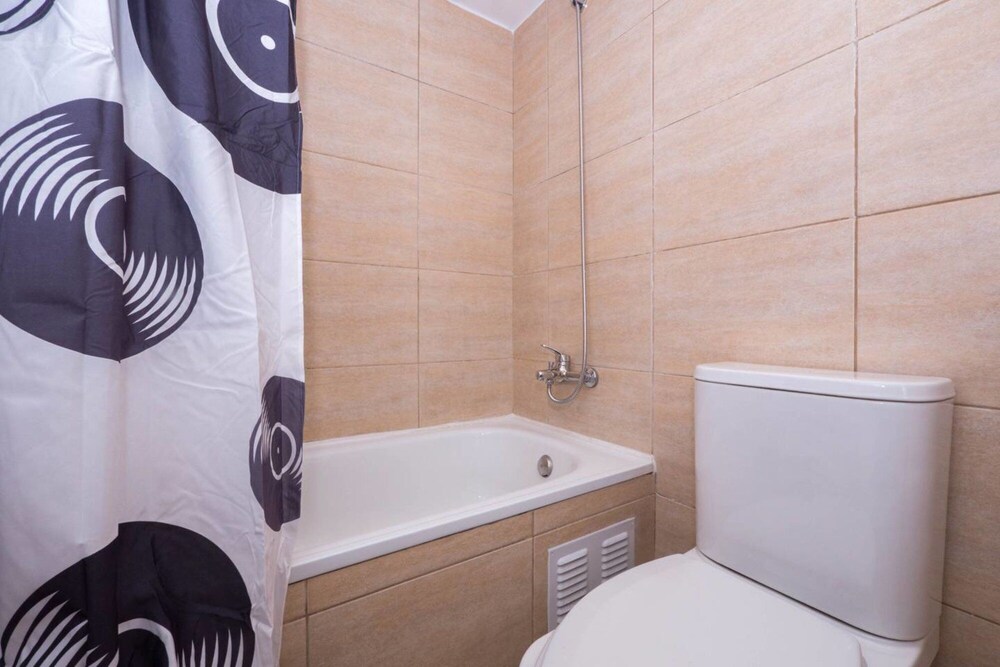 Bellavista Serenity 1BR - w Parking AC Terrace