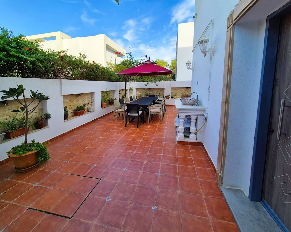 L'Orchidée - Luxury Suites