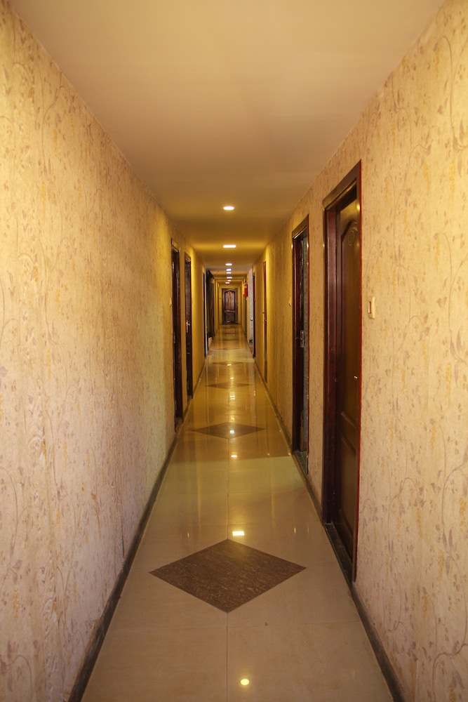 DeSantosh Residency