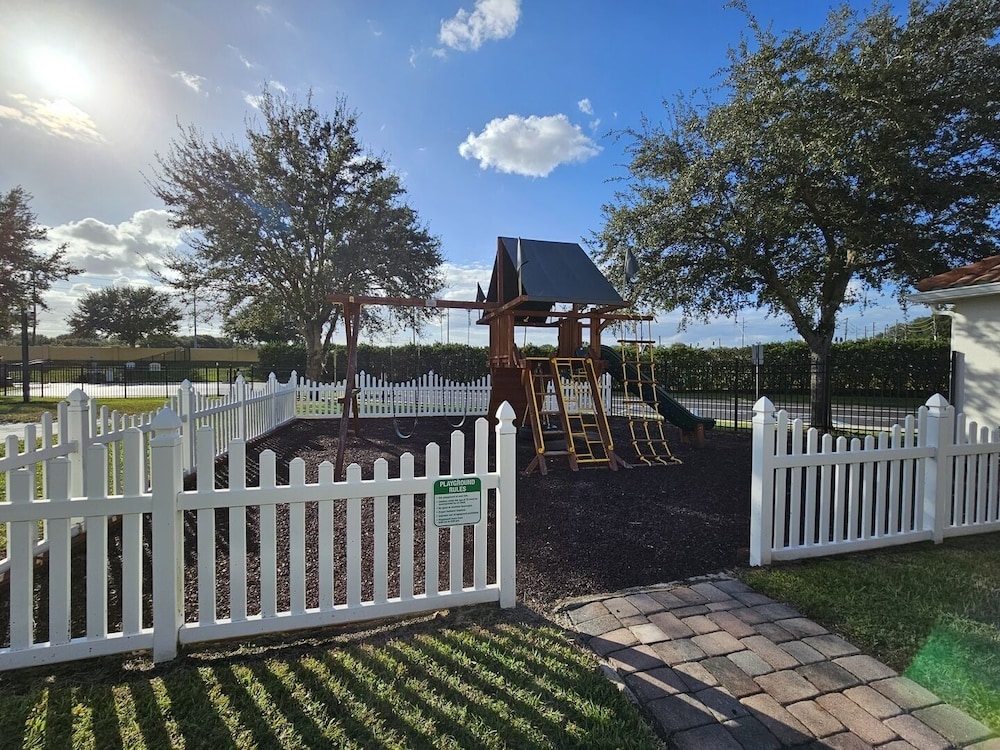 Th211bd Tuscan Hills 4 Bed 4 Bedroom Home