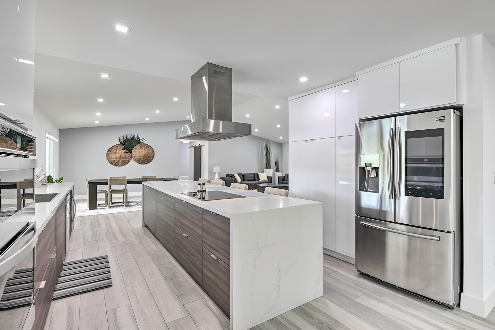 Upscale Miami Escape: 20 Mi to South Beach!
