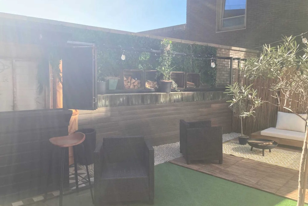 Pet Friendly 1 Bedroom Apartment in London Fields