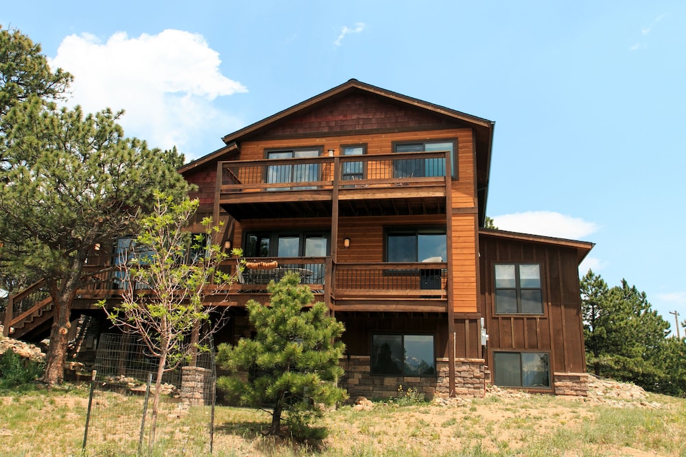 Estes Park Condos - Property Image 86