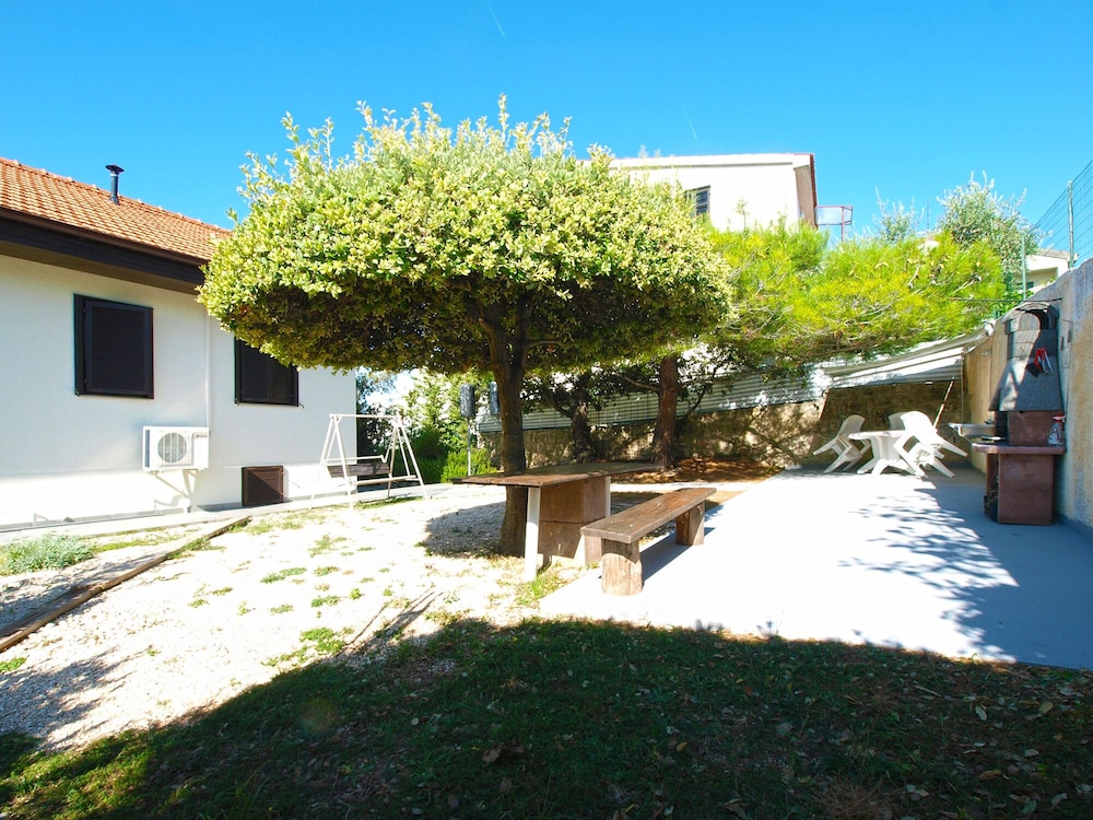 Apartments Eddi 66
