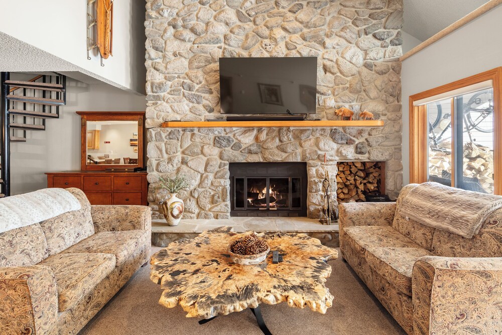 Cinnamon Ridge 1-141