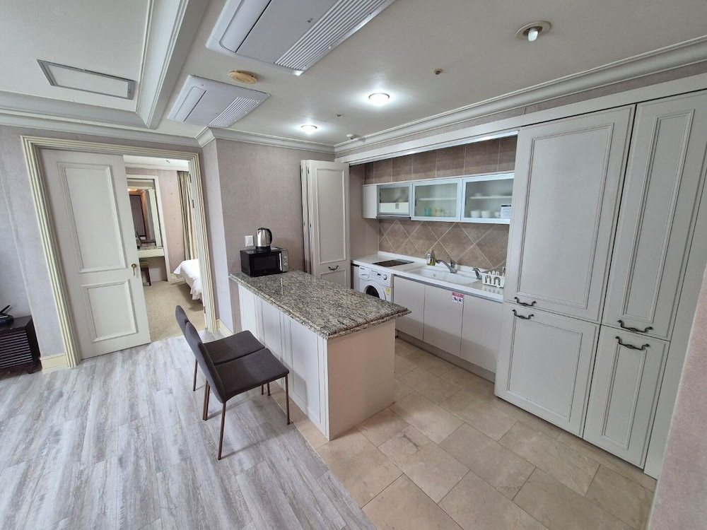 W Residence Hotel Centum City 63