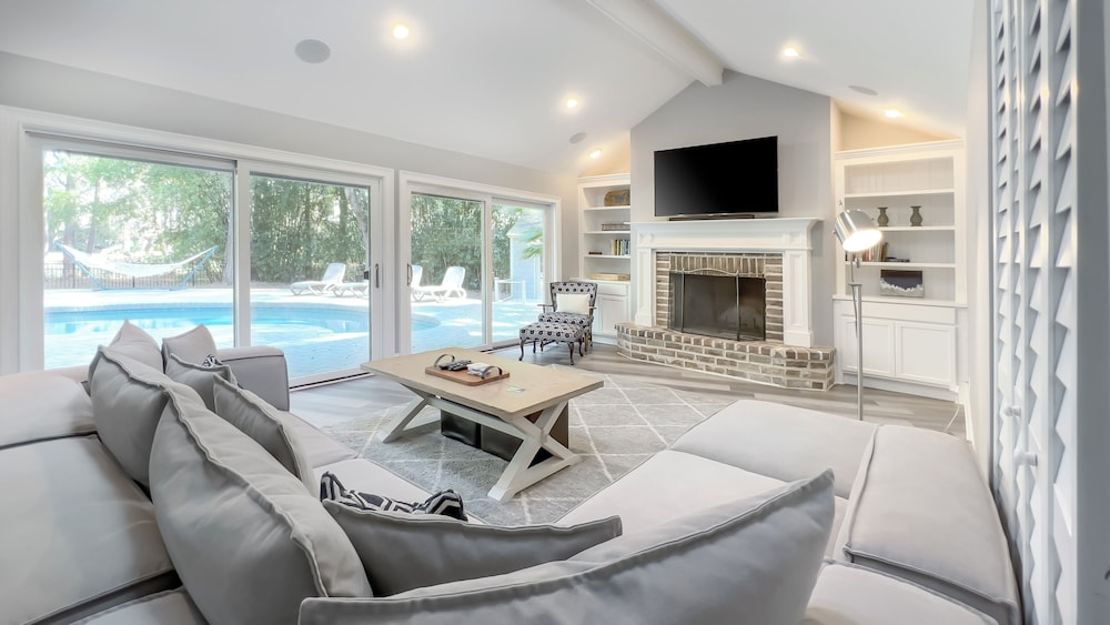 42 Planters Wood Drive at The Sea Pines Resort