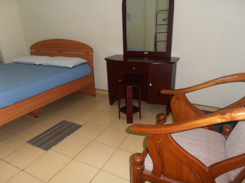 Ritzy Residence view 5