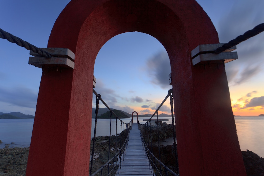 NoaNoa Island