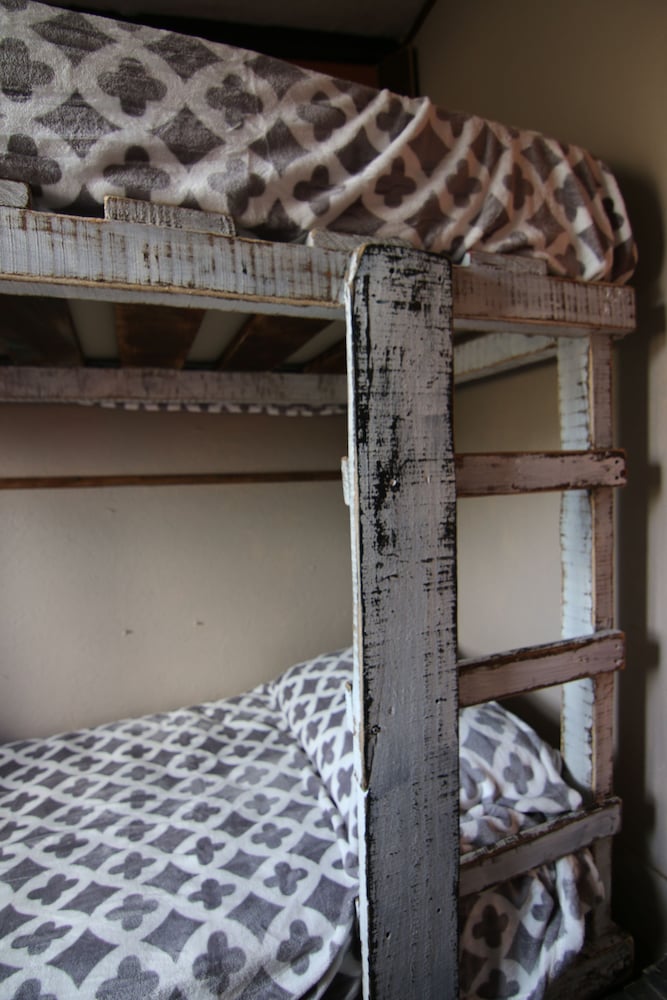 Narakan Hostel