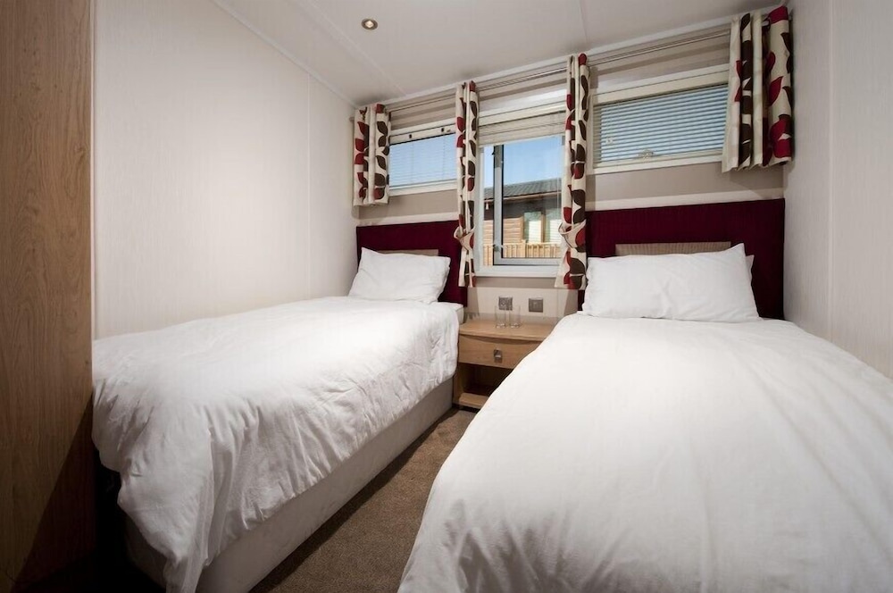 Sandy Meadows Lodge Park