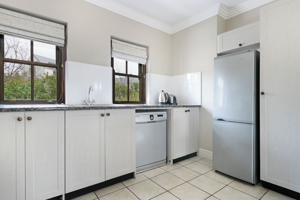 Winelands Golf Lodges at De Zalze