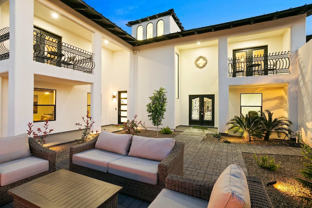 NEW The Gold Dust Experience LUX Resort Oasis