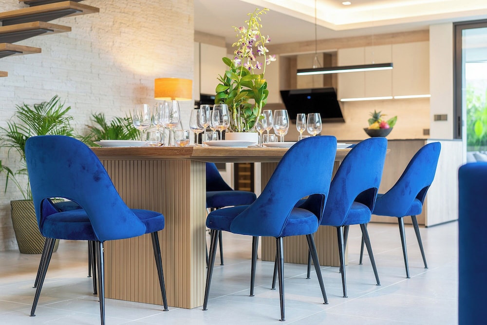 Riverhouse Phuket by Escape Villas
