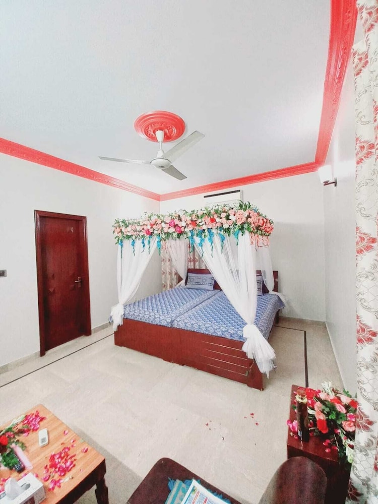 Gulshan Family Guest House