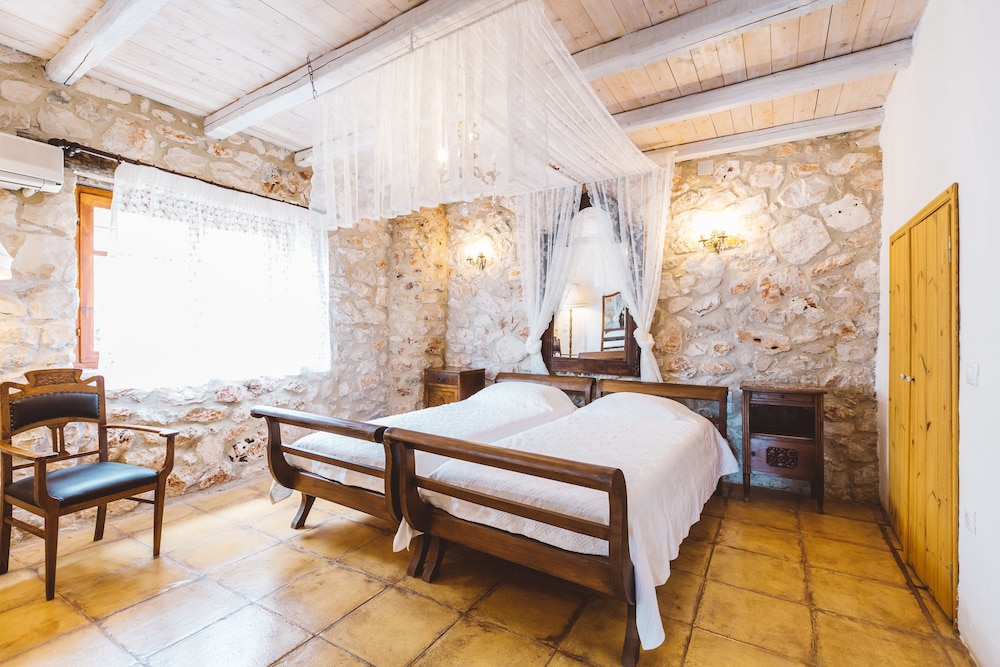 Orfos Villas