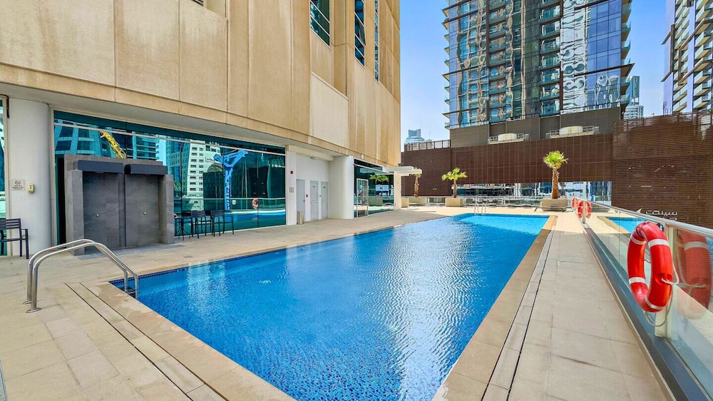 Marina Heights Residences - Dubai Marina