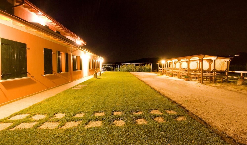 Agriturismo Cascina Roveri