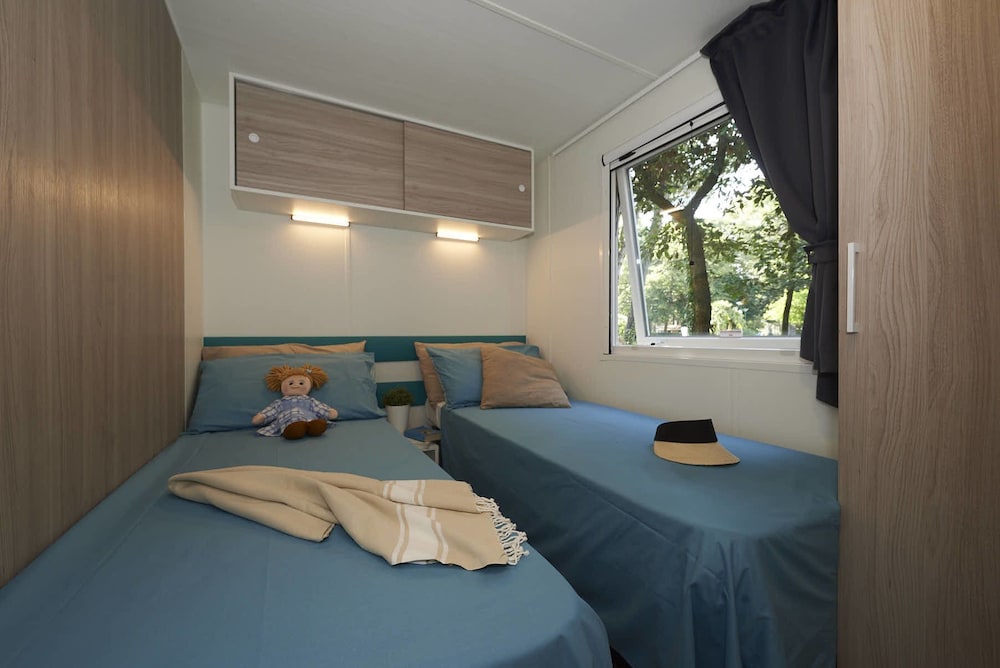 Baia Domizia Camping Village