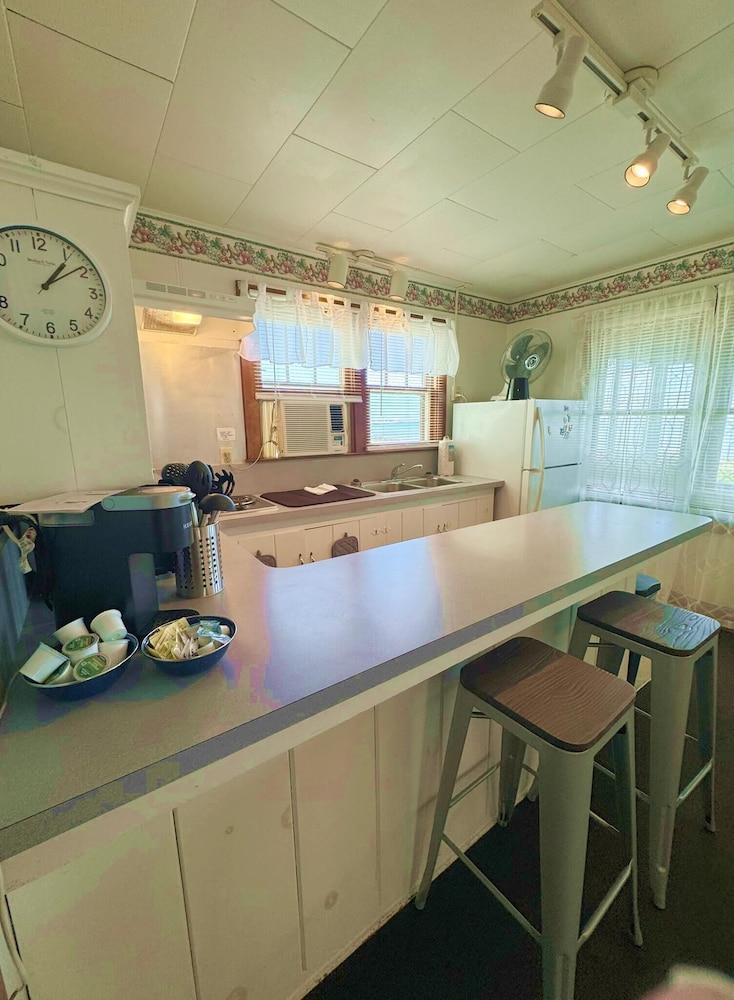 Lake Cottage at Beachcomber of Mackinaw