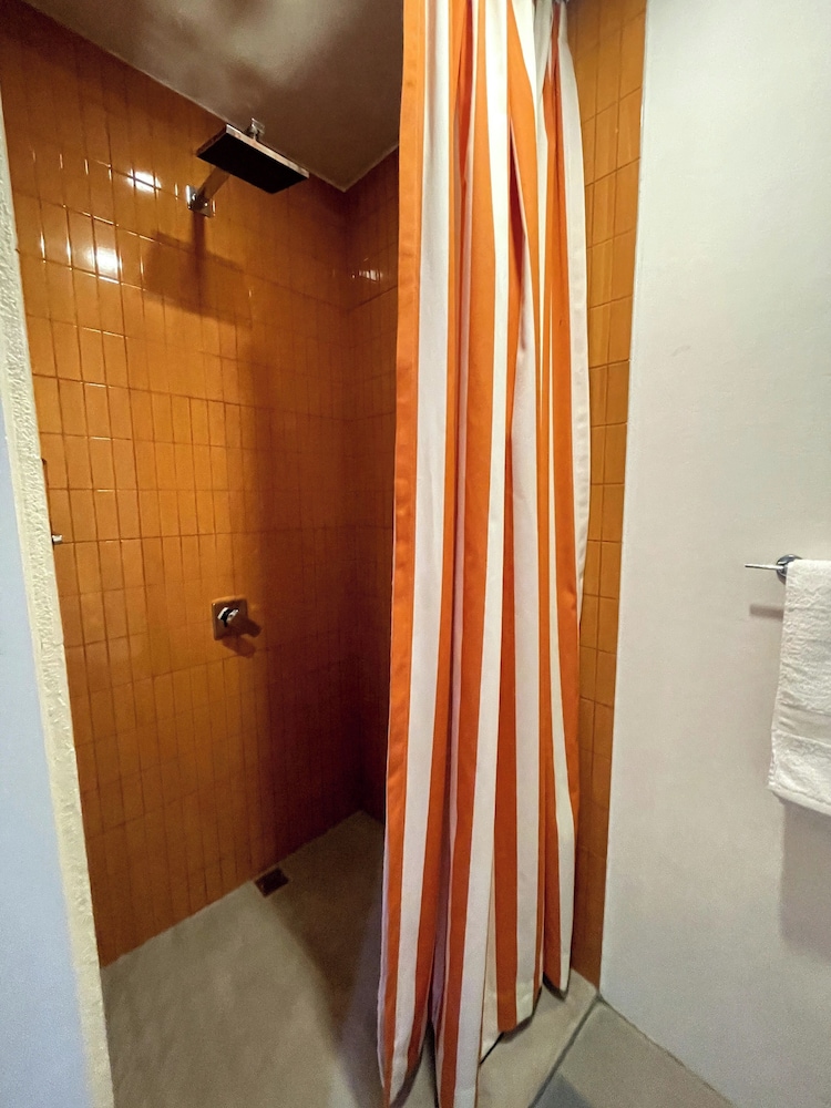 Photo 52