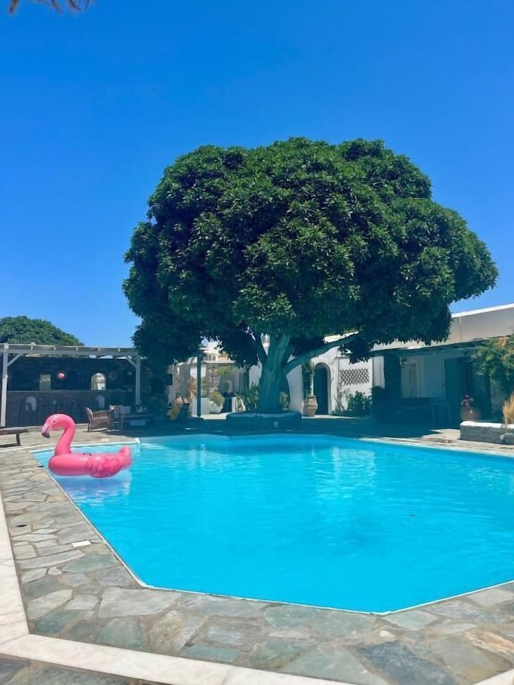 Casa Paros