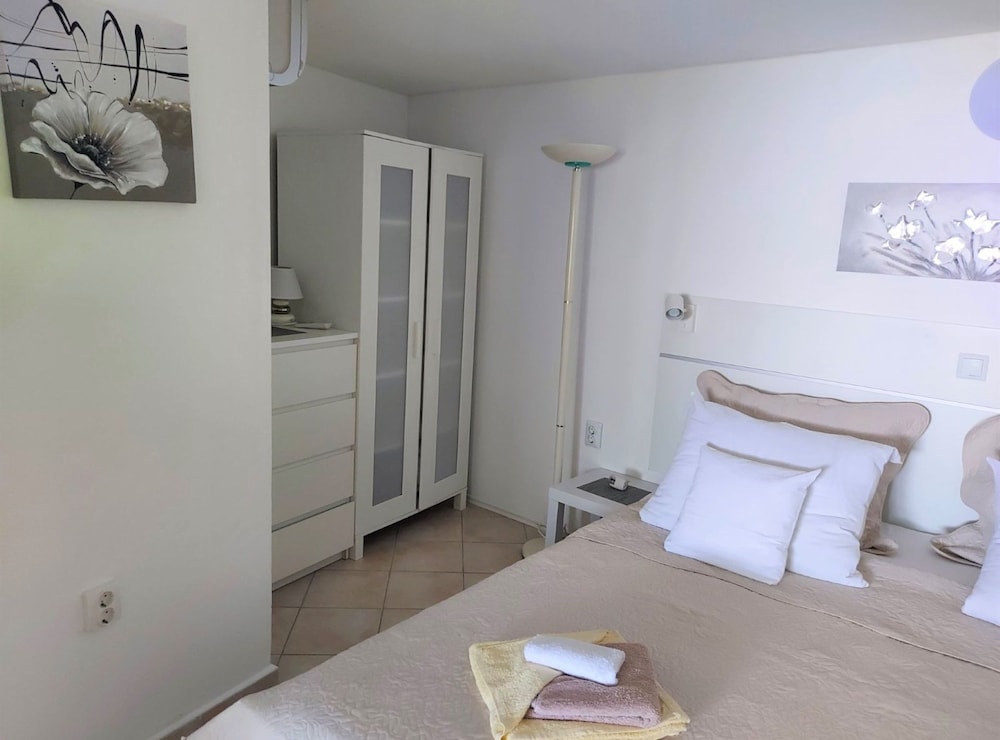 Serene Crikvenica Holiday Home With Hot Tub