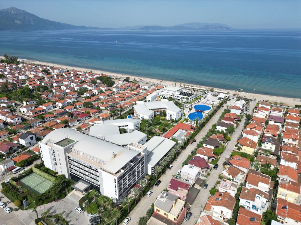 Palm Wings Beach Resort & Spa Kusadasi- All Inclusive
