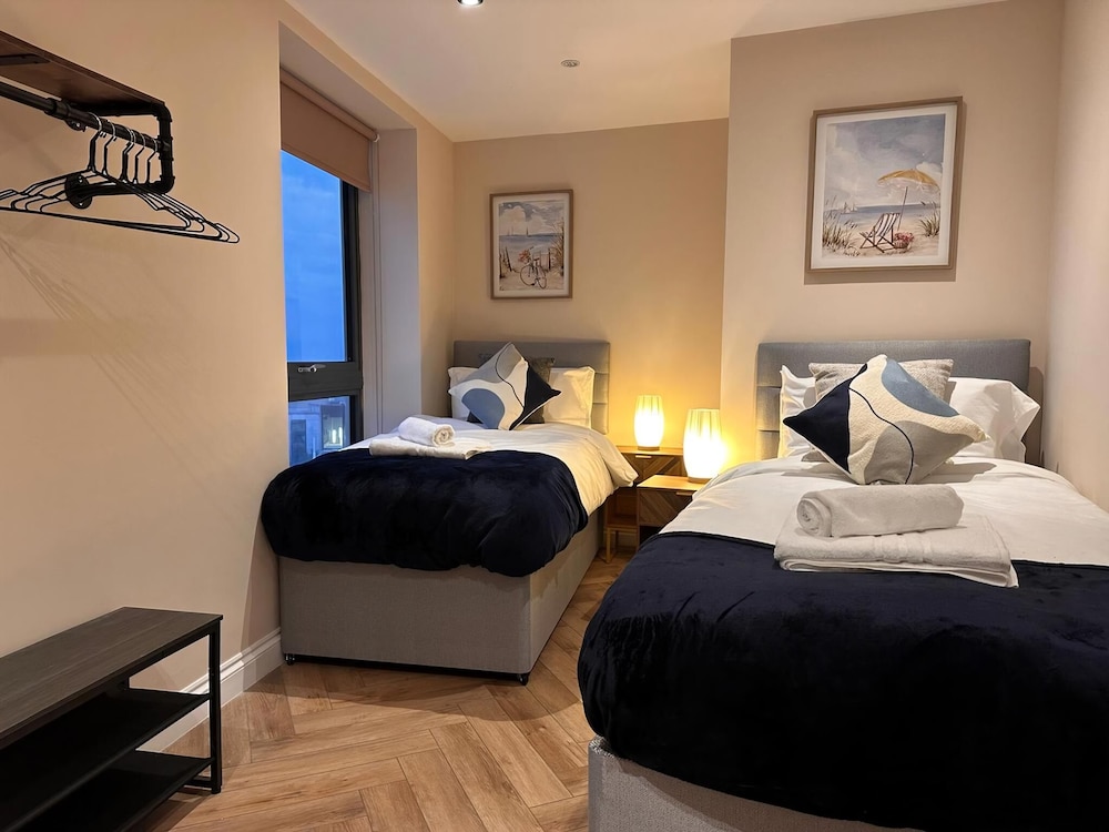Brighton City View 3-bed Retreat
