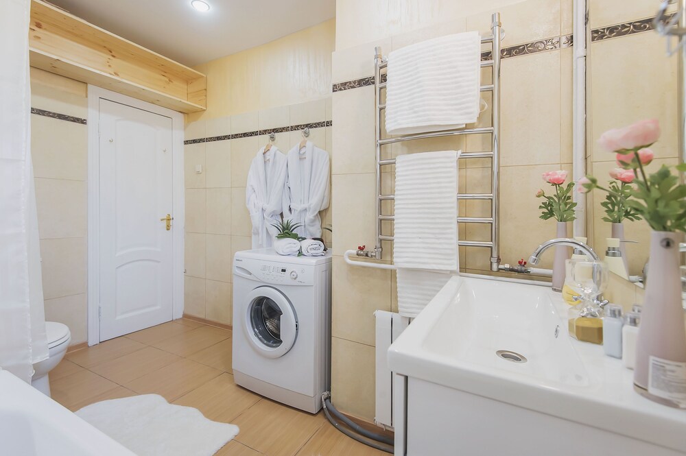 GM Apartment Spiridonovka