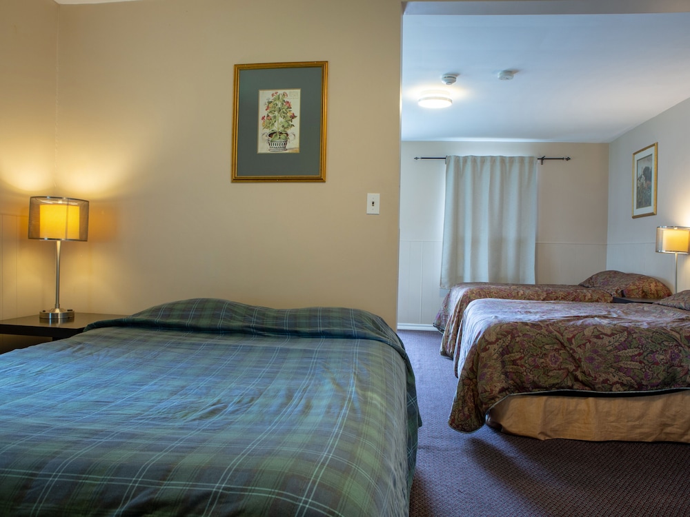 Hotel Richmond Hill ON North