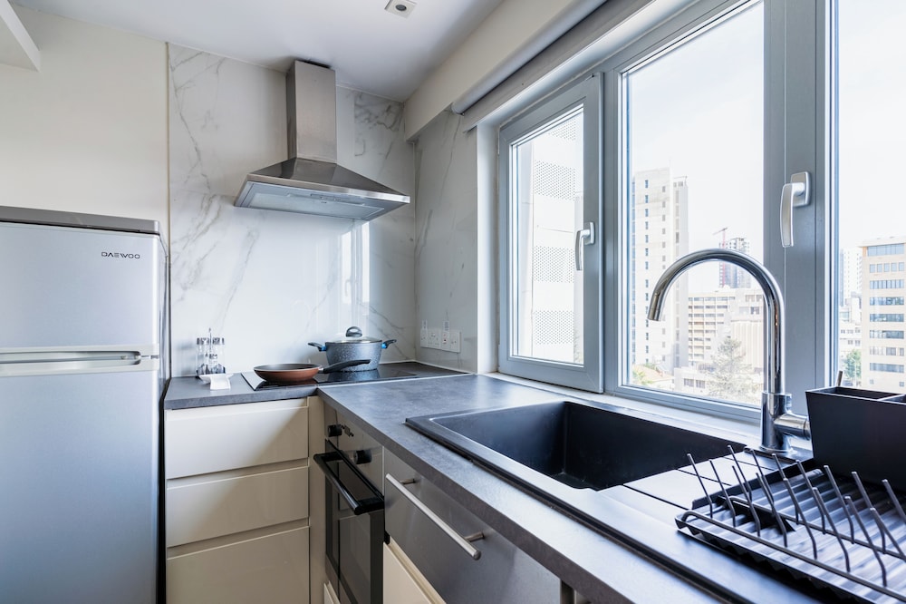 Local Host Living - Signature Apartments in Nicosia
