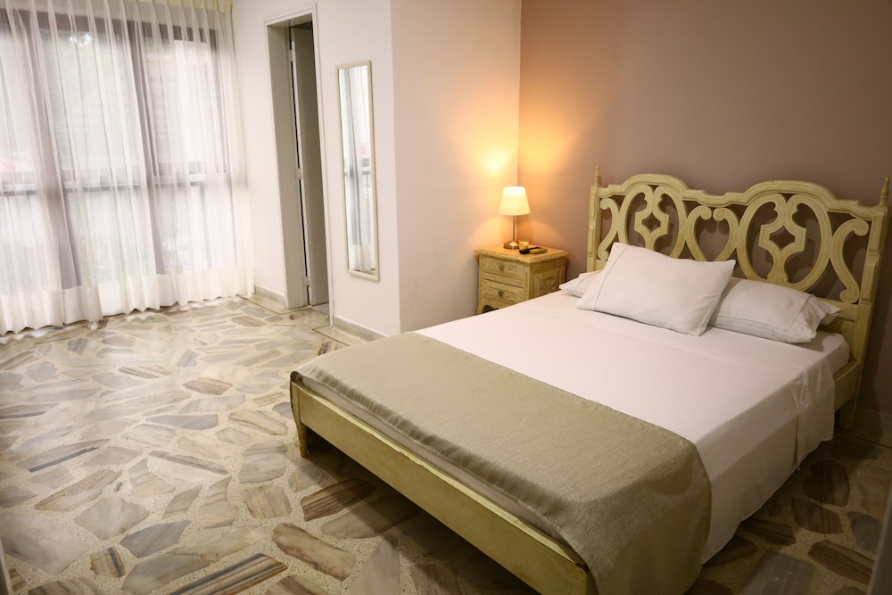 Babilla Suites