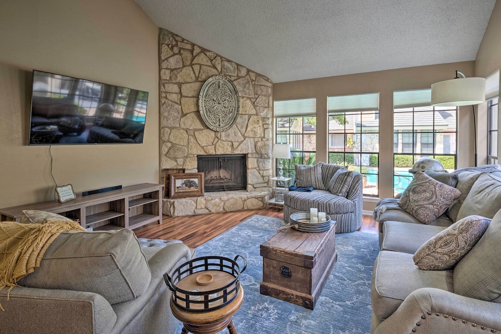 Horseshoe Bay Resort Townhome - Near Lake Lbj! - Property Image 14