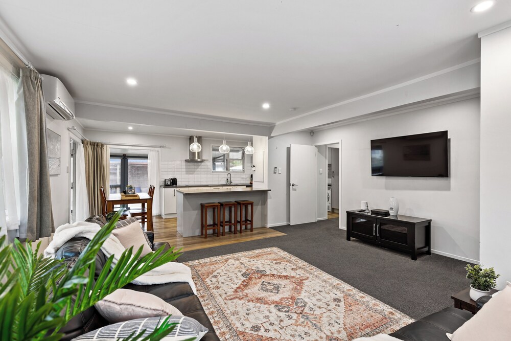 3BR near Tamaki River-Patio&Parking I Zodiak Stays