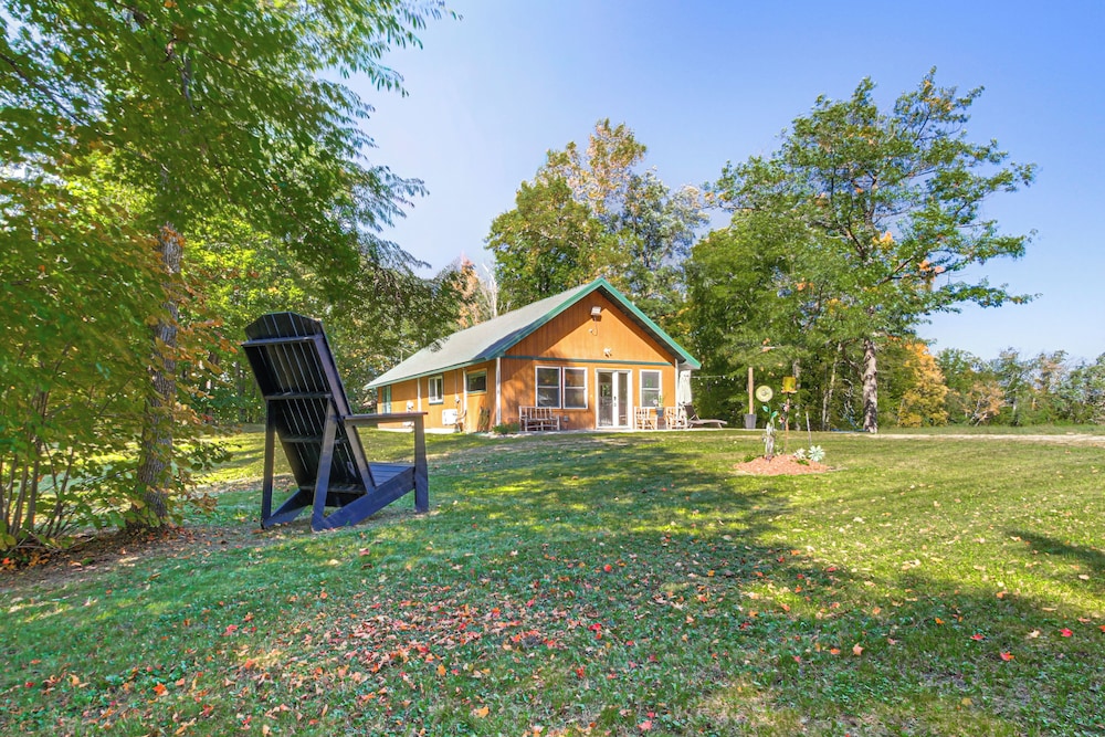 'long Lake Lodge' w/ Watercrafts & Fire Pits