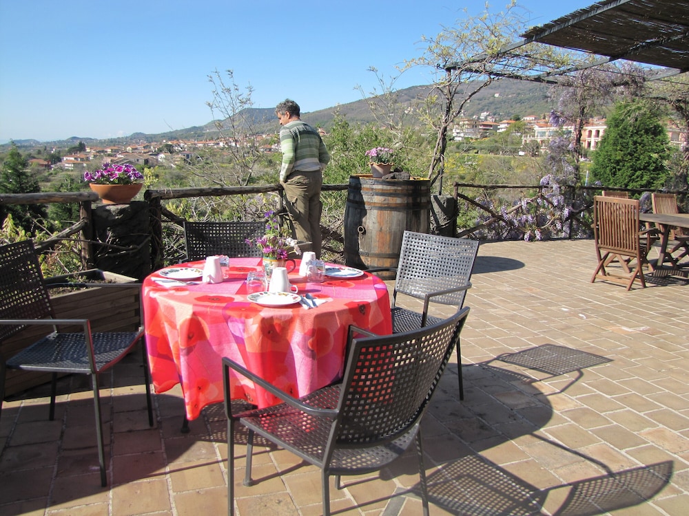 Alberto's Mt. Etna B&B