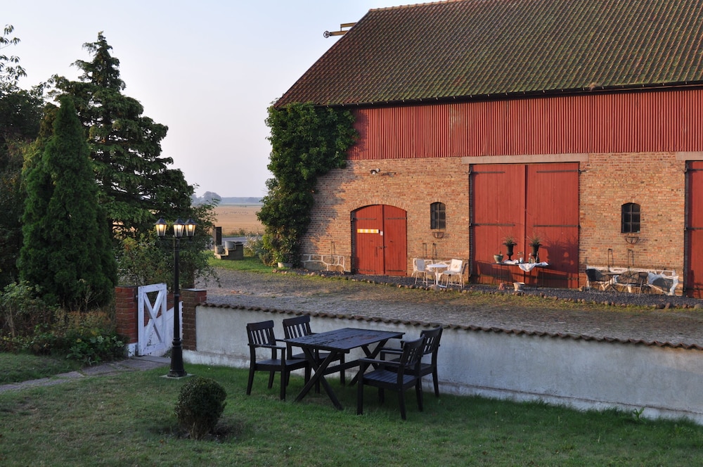 Villa Sandby Bed and Breakfast